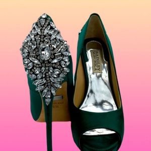 Badgley Mishka pumps